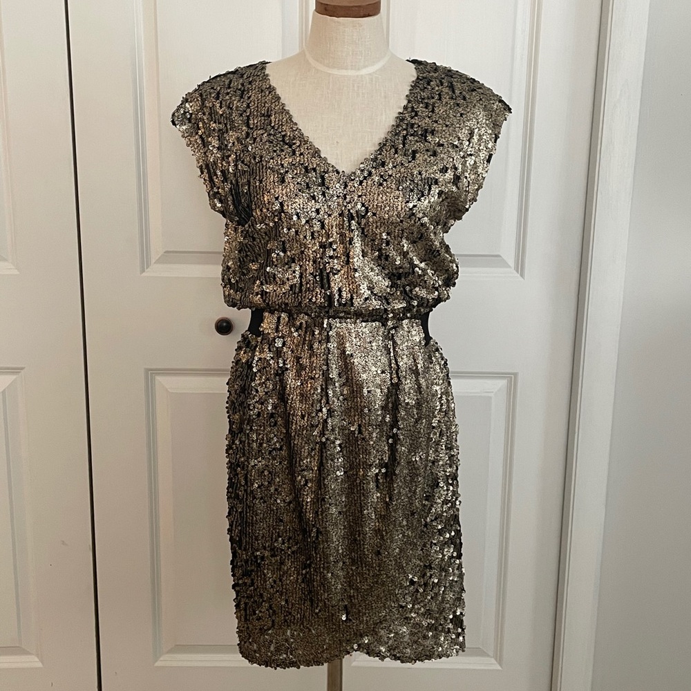 Gold/black sequin dress